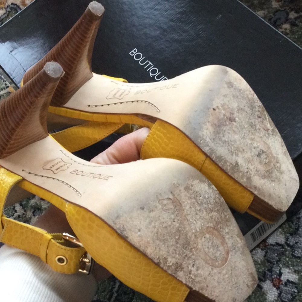 Boutique 9 Yellow Women's Heels - Picture 6 of 7